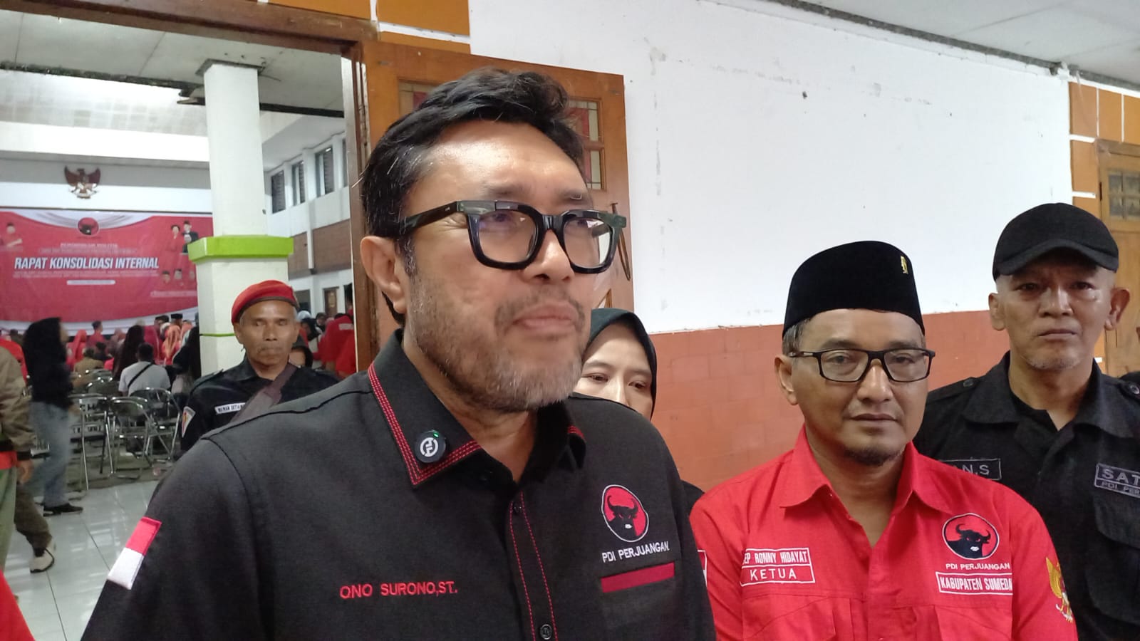 Ono Surono: Pengurus DPC PDI-P Kabupaten Sumedang yang Baru Dipastikan Bergerak Ditengah Rakyat 