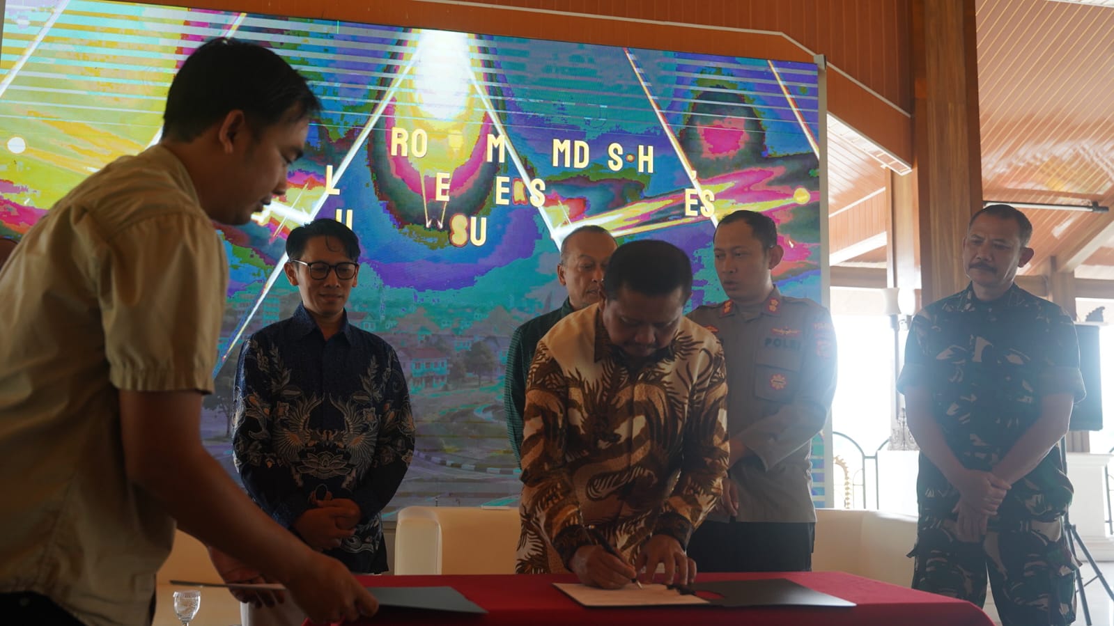 Pendampingan dan pengembangan Ekonomi Desa Berbasis Bumdes Melalui Bumdes-Hub, Desa Digital dan Desa Ekspor