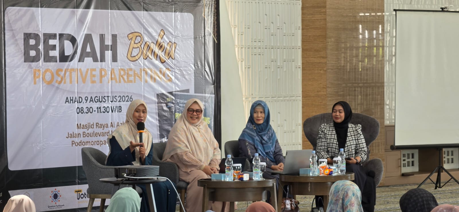 Bangun Generasi Qur’ani, Orang Tua Didorong Terapkan Positive Parenting